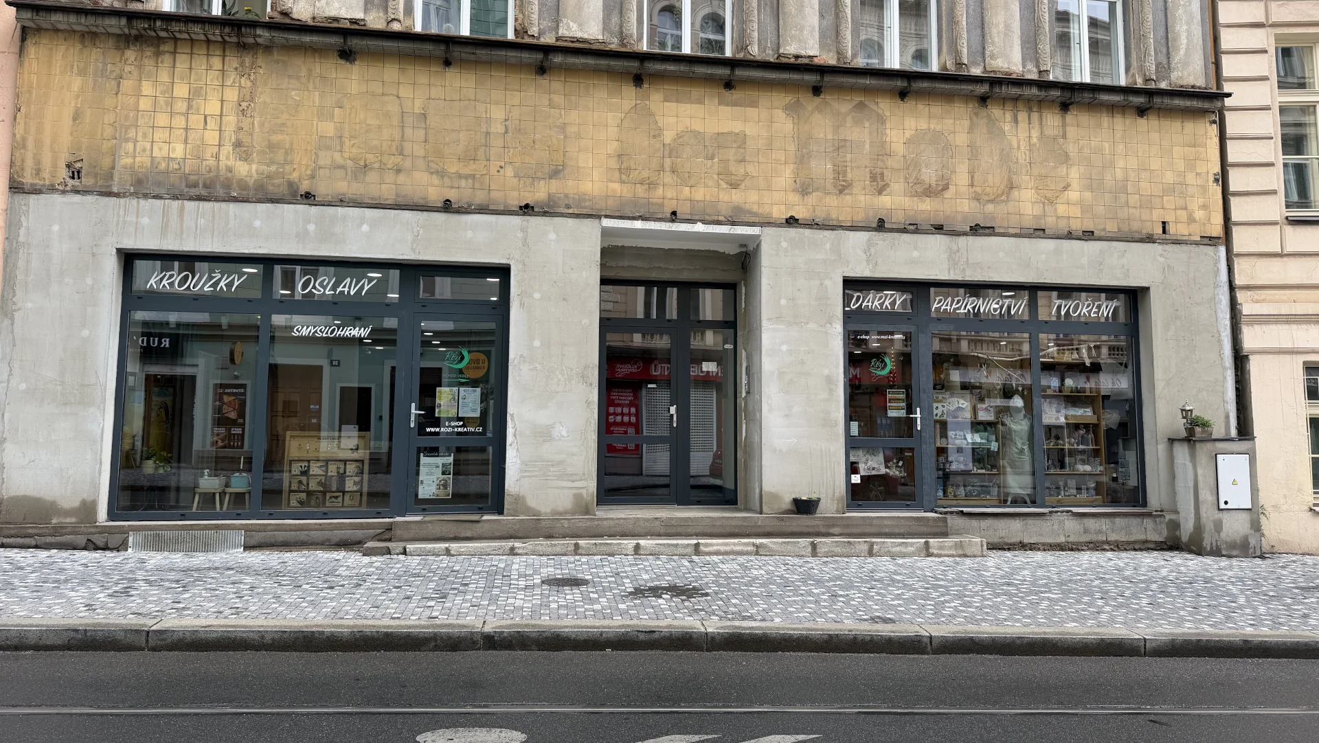 Rózi kreativ - výtvarné potřeby a papírnictví Praha 10