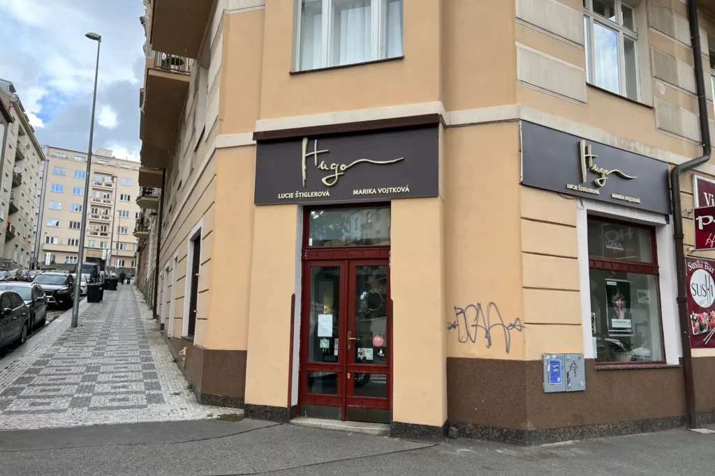 Salon Hugo - kosmetika, manikúra, pedikúra Praha 10